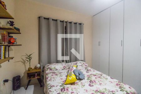 Casa à venda com 325m², 4 quartos e 2 vagas Casa à venda com 325m², 4 quartos e 2 vagasQuarto 2