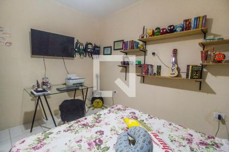 Casa à venda com 325m², 4 quartos e 2 vagas Casa à venda com 325m², 4 quartos e 2 vagasQuarto 2