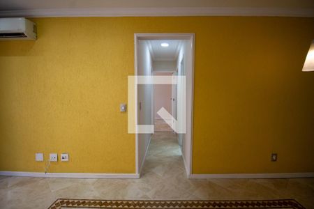 Sala de apartamento à venda com 3 quartos, 70m² em Recreio dos Bandeirantes, Rio de Janeiro
