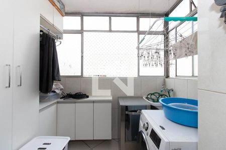 Apartamento à venda com 55m², 2 quartos e 1 vaga Apartamento à venda com 55m², 2 quartos e 1 vagaÁrea de Serviço