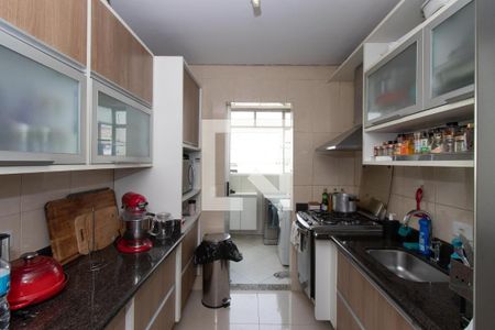 Apartamento à venda com 55m², 2 quartos e 1 vaga Apartamento à venda com 55m², 2 quartos e 1 vagaCozinha