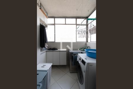 Apartamento à venda com 55m², 2 quartos e 1 vaga Apartamento à venda com 55m², 2 quartos e 1 vagaÁrea de Serviço