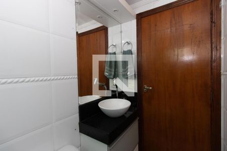 Apartamento à venda com 55m², 2 quartos e 1 vaga Apartamento à venda com 55m², 2 quartos e 1 vagaBanheiro da Suíte