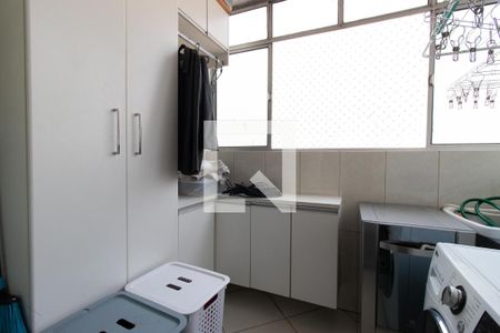 Apartamento à venda com 55m², 2 quartos e 1 vaga Apartamento à venda com 55m², 2 quartos e 1 vagaÁrea de Serviço