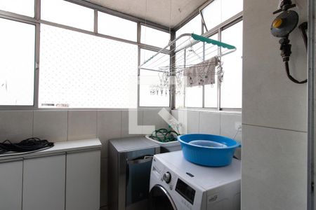 Apartamento à venda com 55m², 2 quartos e 1 vaga Apartamento à venda com 55m², 2 quartos e 1 vagaÁrea de Serviço