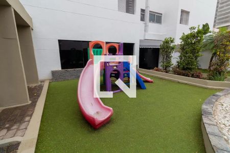 Apartamento para alugar com 86m², 2 quartos e 1 vaga Apartamento para alugar com 86m², 2 quartos e 1 vagaÁrea comum - Playground