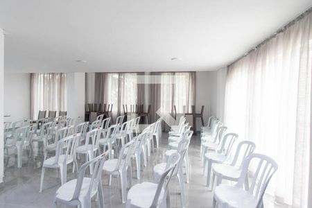 Apartamento para alugar com 55m², 1 quarto e 1 vagaÁrea comum - Salão de festas