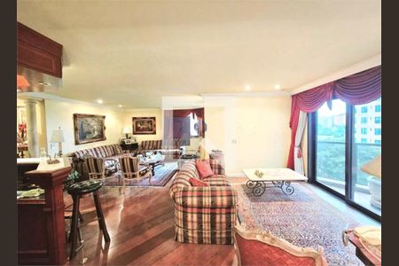 Apartamento à venda com 4 quartos, 245m² em Itaim Bibi, São Paulo