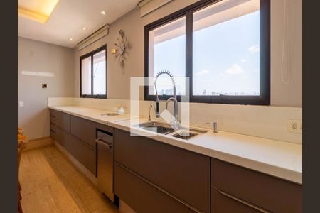 Apartamento à venda com 503m², 5 quartos e 4 vagas