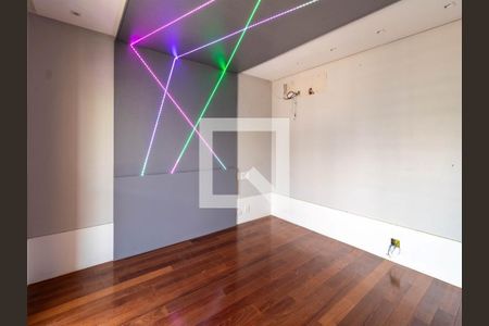 Apartamento à venda com 503m², 5 quartos e 4 vagas