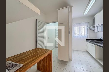 Casa de condomínio à venda com 101m², 3 quartos e 2 vagas