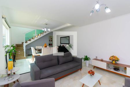 Sala de casa à venda com 3 quartos, 150m² em Vila Zelina, São Paulo