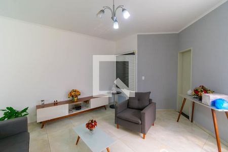 Sala de casa à venda com 3 quartos, 150m² em Vila Zelina, São Paulo