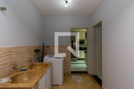 Casa à venda com 150m², 3 quartos e 2 vagasÁrea de Serviço