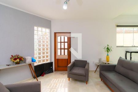Sala de casa à venda com 3 quartos, 150m² em Vila Zelina, São Paulo