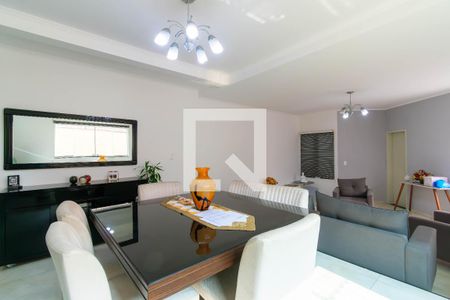 Sala de casa à venda com 3 quartos, 150m² em Vila Zelina, São Paulo