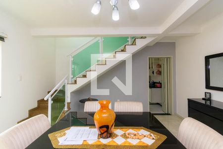 Sala de casa à venda com 3 quartos, 150m² em Vila Zelina, São Paulo