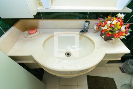 Casa à venda com 150m², 3 quartos e 2 vagasLavabo