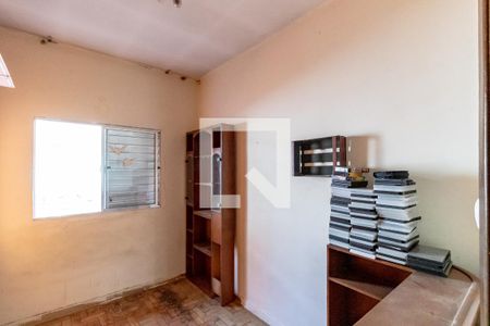 Casa à venda com 99m², 3 quartos e 2 vagasQuarto 3