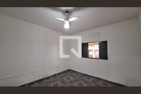Casa para alugar com 90m², 2 quartos e 2 vagasQuarto 2