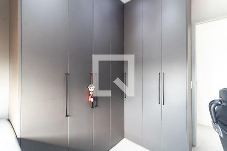 Apartamento à venda com 79m², 2 quartos e 2 vagasQuarto 2