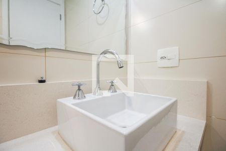 Apartamento à venda com 75m², 2 quartos e 2 vagasBanheiro Social 