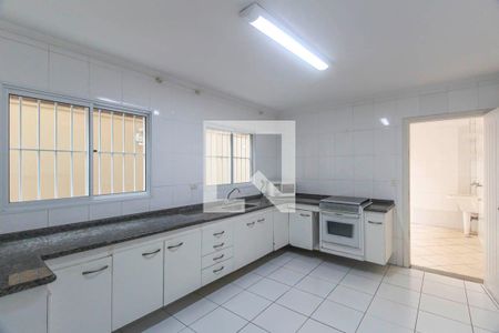 Casa para alugar com 160m², 3 quartos e 4 vagasCozinha 