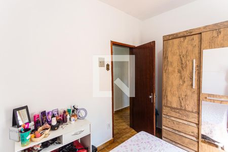 Casa à venda com 371m², 3 quartos e 6 vagas Casa à venda com 371m², 3 quartos e 6 vagasQuarto 2