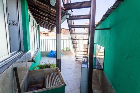 Casa à venda com 371m², 3 quartos e 6 vagas Casa à venda com 371m², 3 quartos e 6 vagasÁrea de Serviço 1