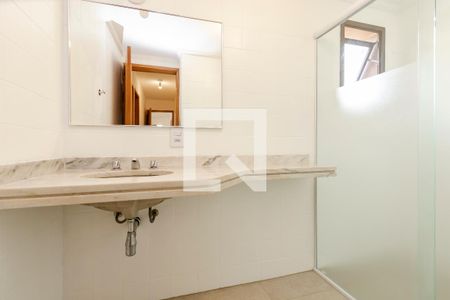 Apartamento para alugar com 148m², 3 quartos e 2 vagas Apartamento para alugar com 148m², 3 quartos e 2 vagasBanheiro