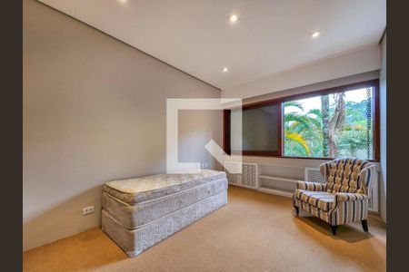 Casa à venda com 900m², 5 quartos e 8 vagas