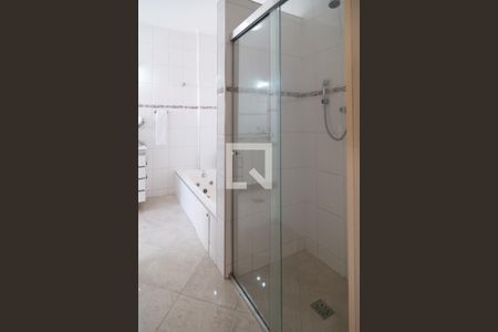 Apartamento à venda com 196m², 3 quartos e 1 vagaBanheiro 