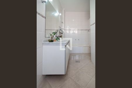 Apartamento à venda com 196m², 3 quartos e 1 vagaBanheiro 
