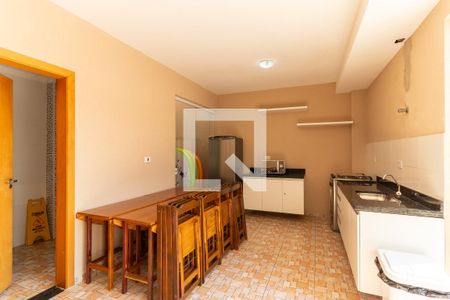 Apartamento para alugar com 43m², 2 quartos e sem vagaÁrea comum - Salão de festas