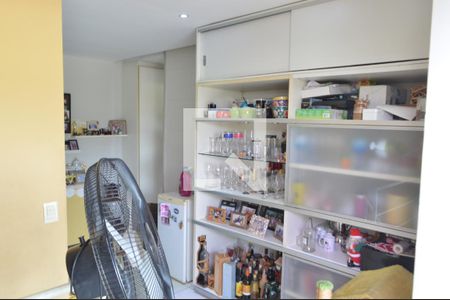 Apartamento à venda com 180m², 4 quartos e 2 vagasSala de TV