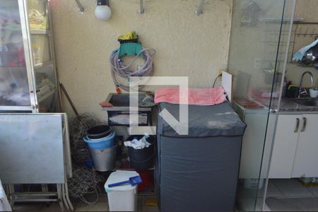 Apartamento à venda com 180m², 4 quartos e 2 vagasÁrea de Serviço 2