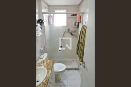 Apartamento à venda com 180m², 4 quartos e 2 vagasBanheiro da Suíte 2