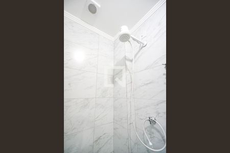 Apartamento à venda com 40m², 2 quartos e 1 vagaChuveiro