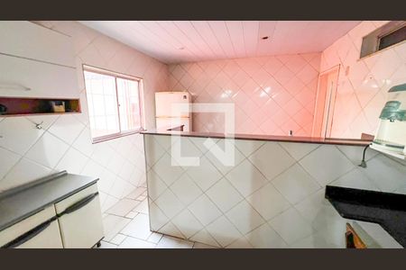 Casa à venda com 400m², 5 quartos e 5 vagasCozinha