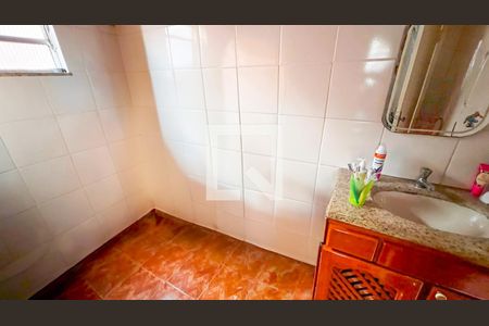 Casa à venda com 400m², 5 quartos e 5 vagasBanheiro 2