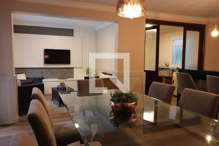 Casa à venda com 321m², 4 quartos e 4 vagasÁrea gourmet