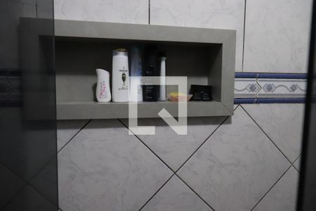 Casa à venda com 321m², 4 quartos e 4 vagasBanheiro detalhe