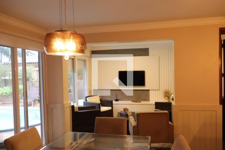 Casa à venda com 321m², 4 quartos e 4 vagasÁrea gourmet