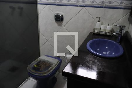 Casa à venda com 321m², 4 quartos e 4 vagasBanheiro