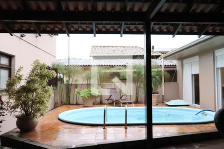 Casa à venda com 321m², 4 quartos e 4 vagasPiscina