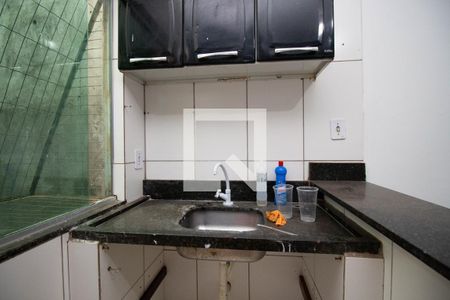 Cozinha de apartamento à venda com 2 quartos, 45m² em Guará Ii, Brasília