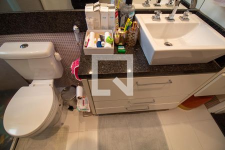 Apartamento à venda com 181m², 3 quartos e 4 vagasBanheiro da Suíte