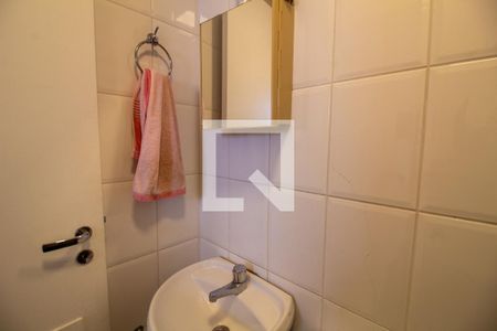 Apartamento à venda com 181m², 3 quartos e 4 vagasBanheiro de serviço