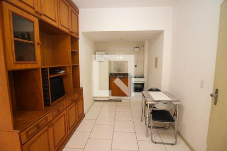 Sala/Cozinha de apartamento para alugar com 1 quarto, 30m² em Centro Histórico, Porto Alegre