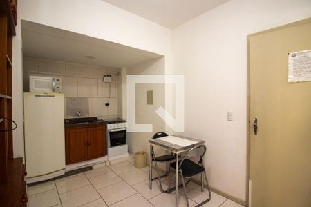 Sala/Cozinha de apartamento para alugar com 1 quarto, 30m² em Centro Histórico, Porto Alegre